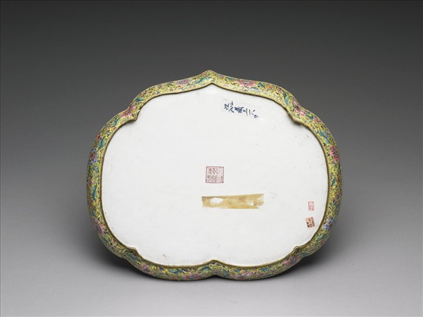 畫琺瑯五彩人物盤