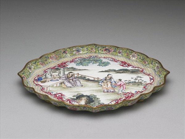 畫琺瑯五彩人物盤