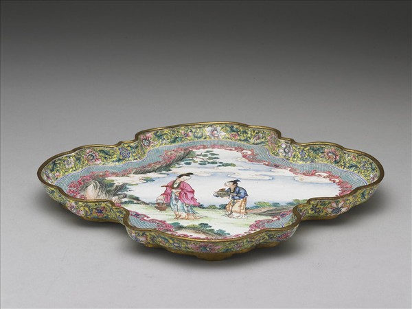 銅胎畫琺瑯花式茶盤