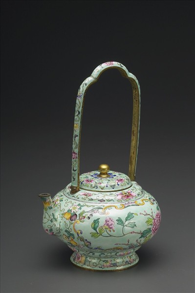 銅胎畫琺瑯提梁壺