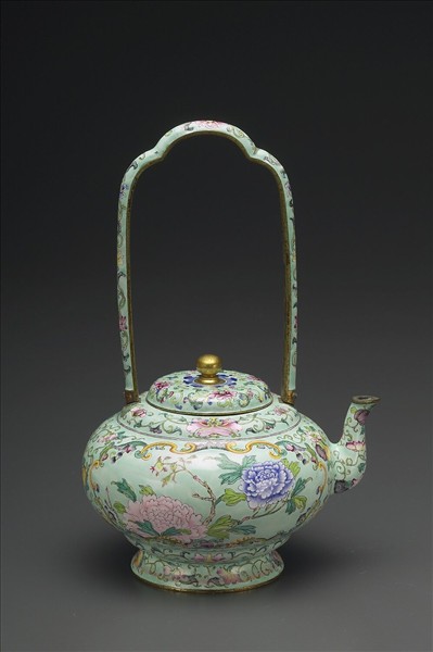 銅胎畫琺瑯提梁壺