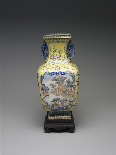 銅胎畫琺瑯方瓶