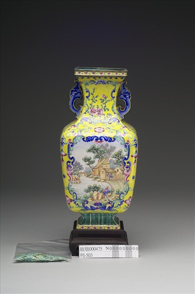 銅胎畫琺瑯方瓶