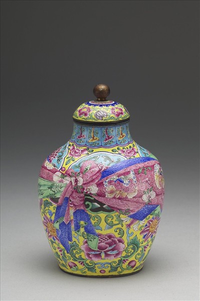 銅胎畫琺瑯包袱紋蓋罐