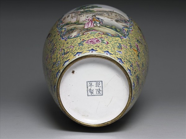銅胎畫琺瑯花瓶
