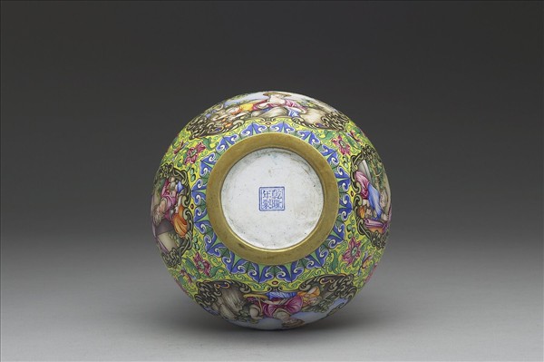 銅胎畫琺瑯西洋人物雙耳罐