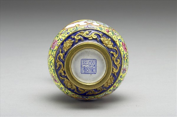 銅胎畫琺瑯撇口瓶