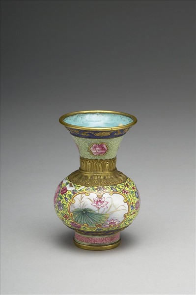 銅胎畫琺瑯撇口瓶