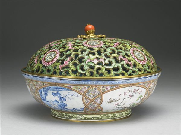 銅胎畫琺瑯花薰