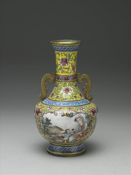 銅胎畫琺瑯帶耳長頸瓶