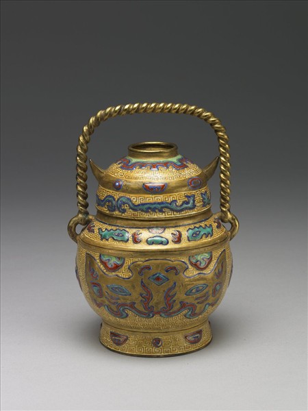 銅胎畫琺瑯提梁卣