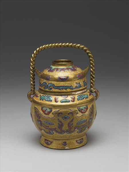 銅胎畫琺瑯提梁卣