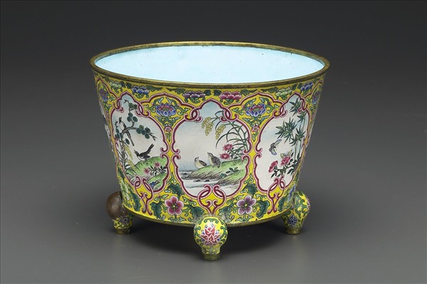 銅胎畫琺瑯花鳥圖筆洗