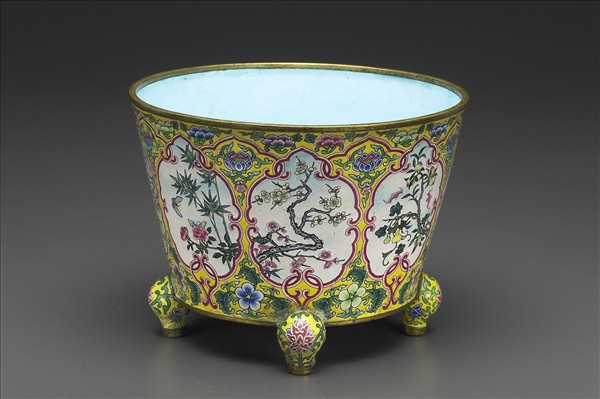 銅胎畫琺瑯花鳥圖筆洗