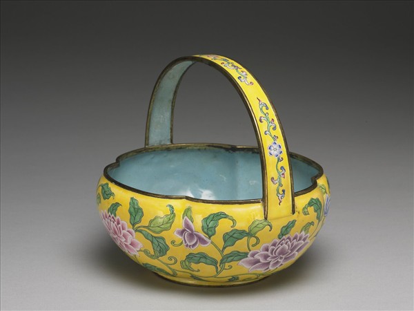 銅胎畫琺瑯花籃