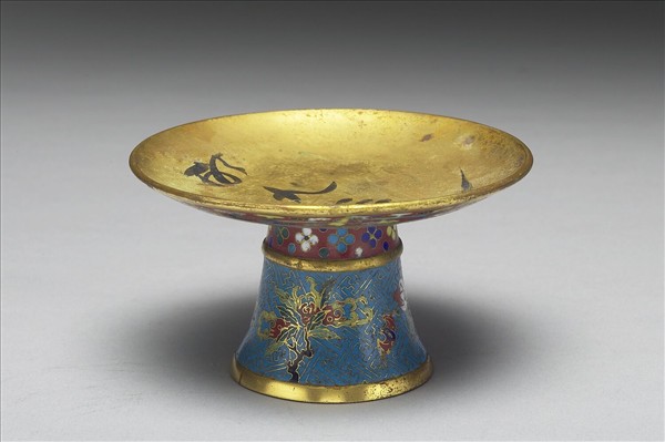 掐絲琺瑯萬壽無疆高足盤