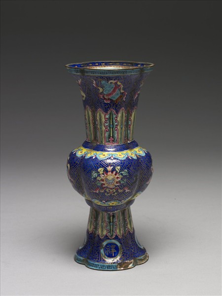 銅胎畫琺瑯瓶