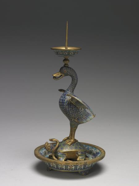 掐絲琺瑯海晏河清燭台