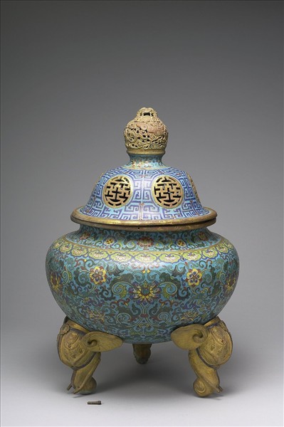 掐絲琺瑯鼎式爐