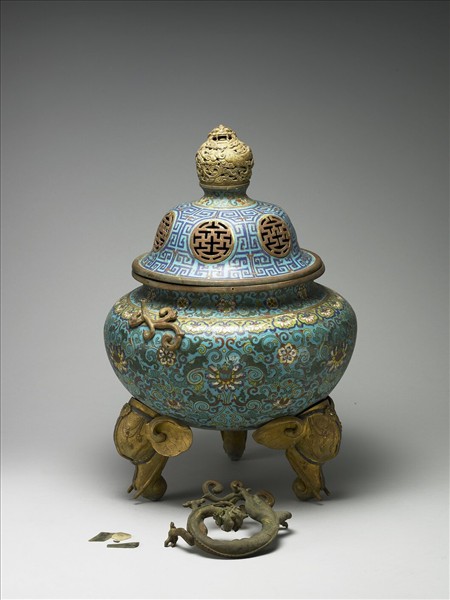 掐絲琺瑯鼎式爐