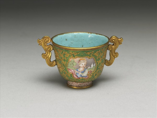 金胎內填兼畫琺瑯杯