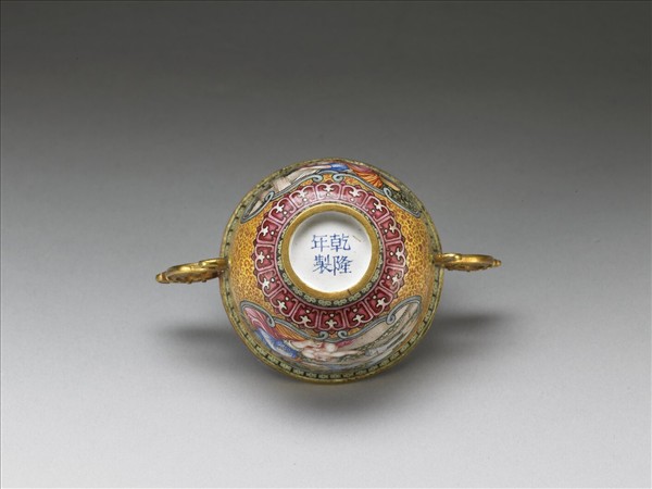 金胎畫琺瑯西洋人物圖杯