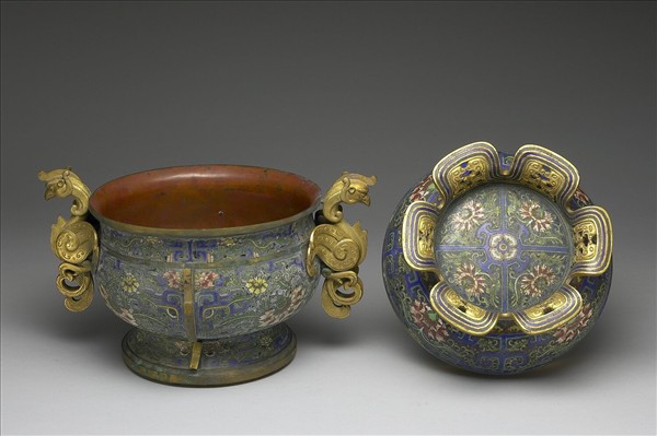 掐絲琺瑯簋式爐