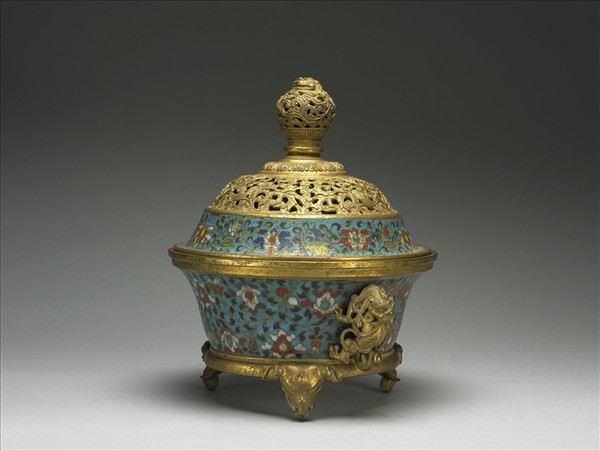 掐絲琺瑯番蓮紋爐