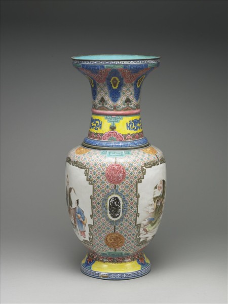 銅胎畫琺瑯花瓶