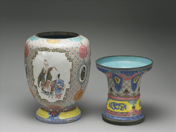 銅胎畫琺瑯花瓶