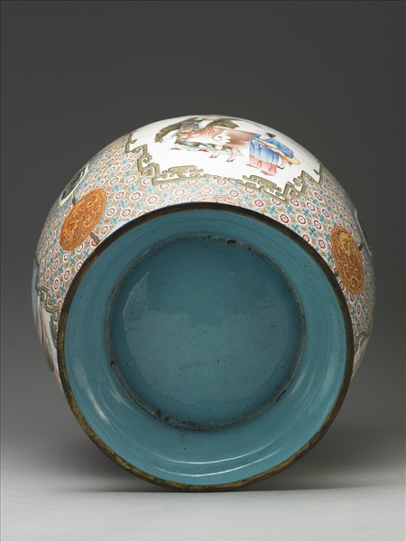 銅胎畫琺瑯花瓶