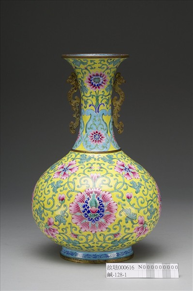 銅胎畫琺瑯花卉長頸瓶