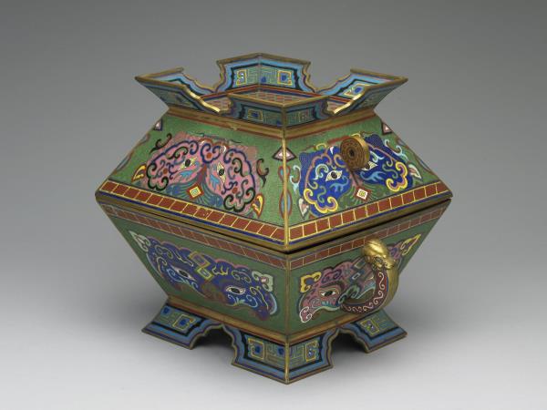 掐絲琺瑯獸面紋簠