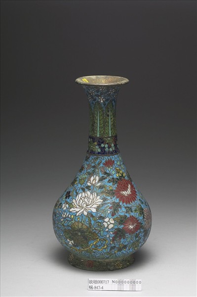 掐絲琺瑯花卉紋玉壺春式瓶