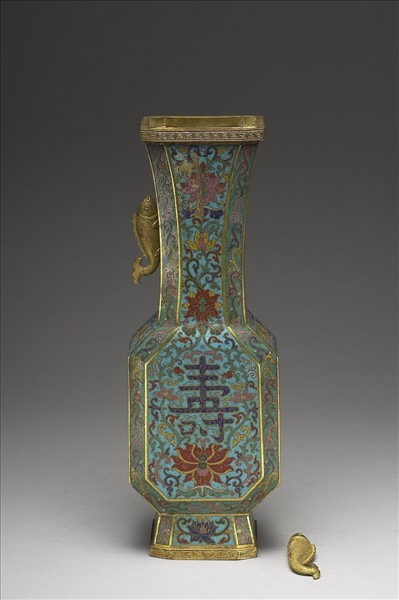 掐絲琺瑯方口瓶