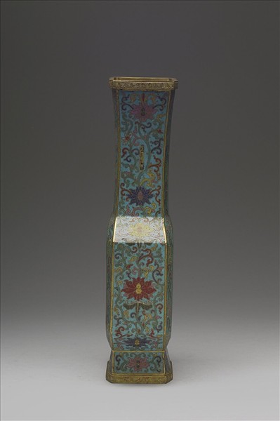 掐絲琺瑯方口瓶