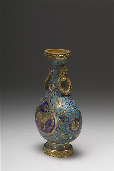 掐絲琺瑯雙耳瓶