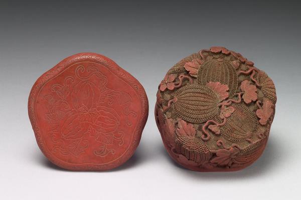 剔紅瓜瓞瓣式盒