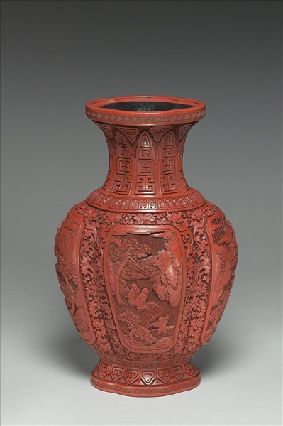 剔紅山水人物圖海棠式瓶