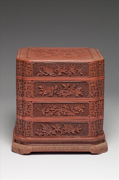 剔紅方形四層套盒