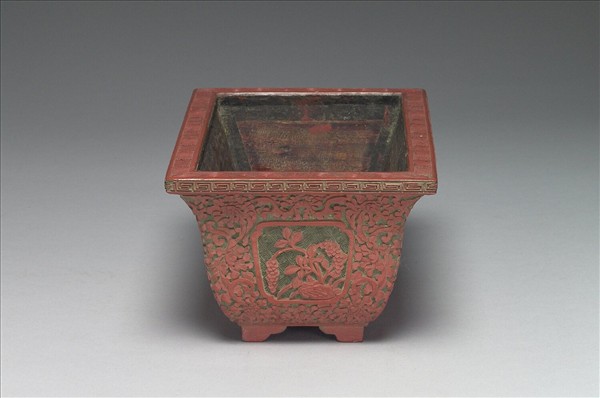 剔彩長方形花盆