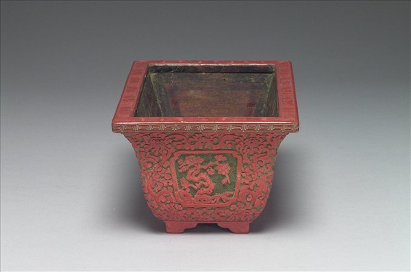 剔彩長方形花盆