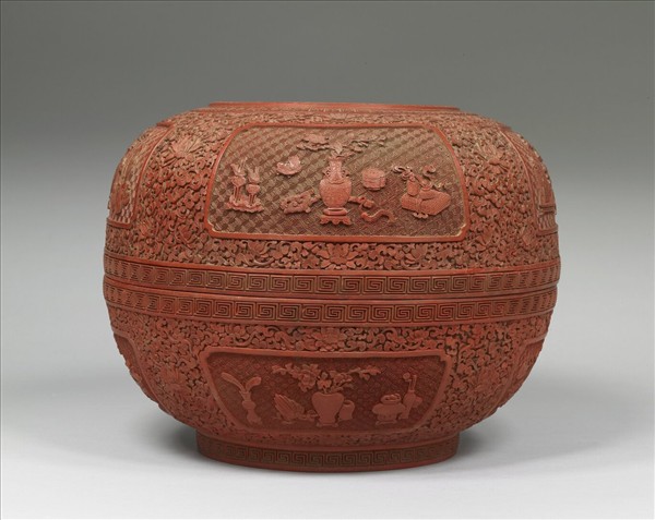 剔紅種菊圖捧盒