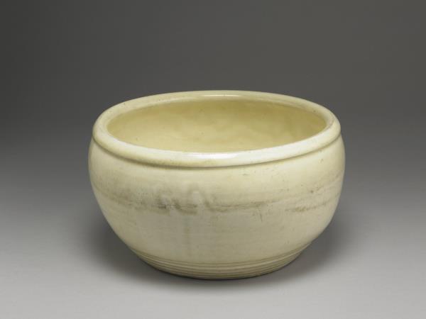 德化窯弦紋小缸