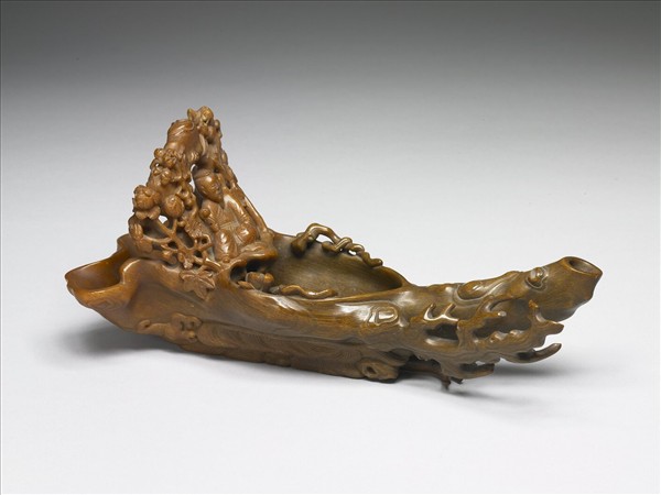 雕犀角人物乘槎