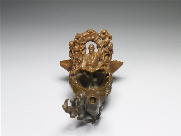 雕犀角人物乘槎