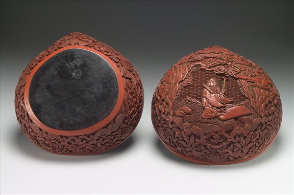 剔紅八仙人物桃式盒（張果老）