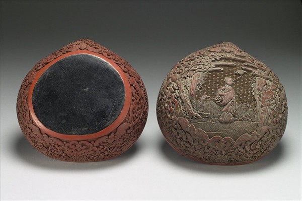 剔紅八仙人物桃式盒（何仙姑）