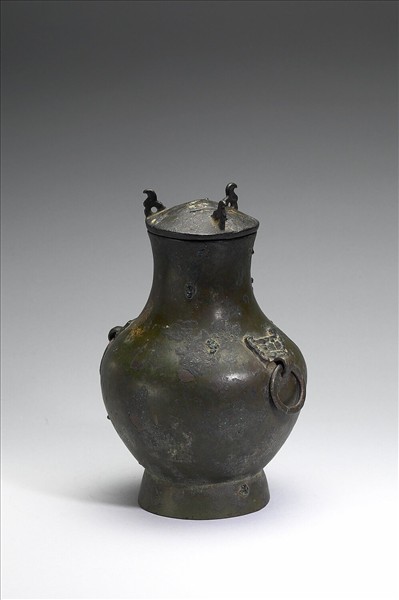 鋪首銜環壺