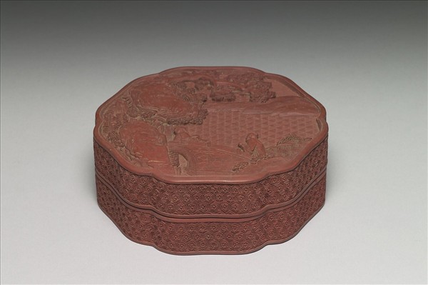 剔紅人物圖葵式盒